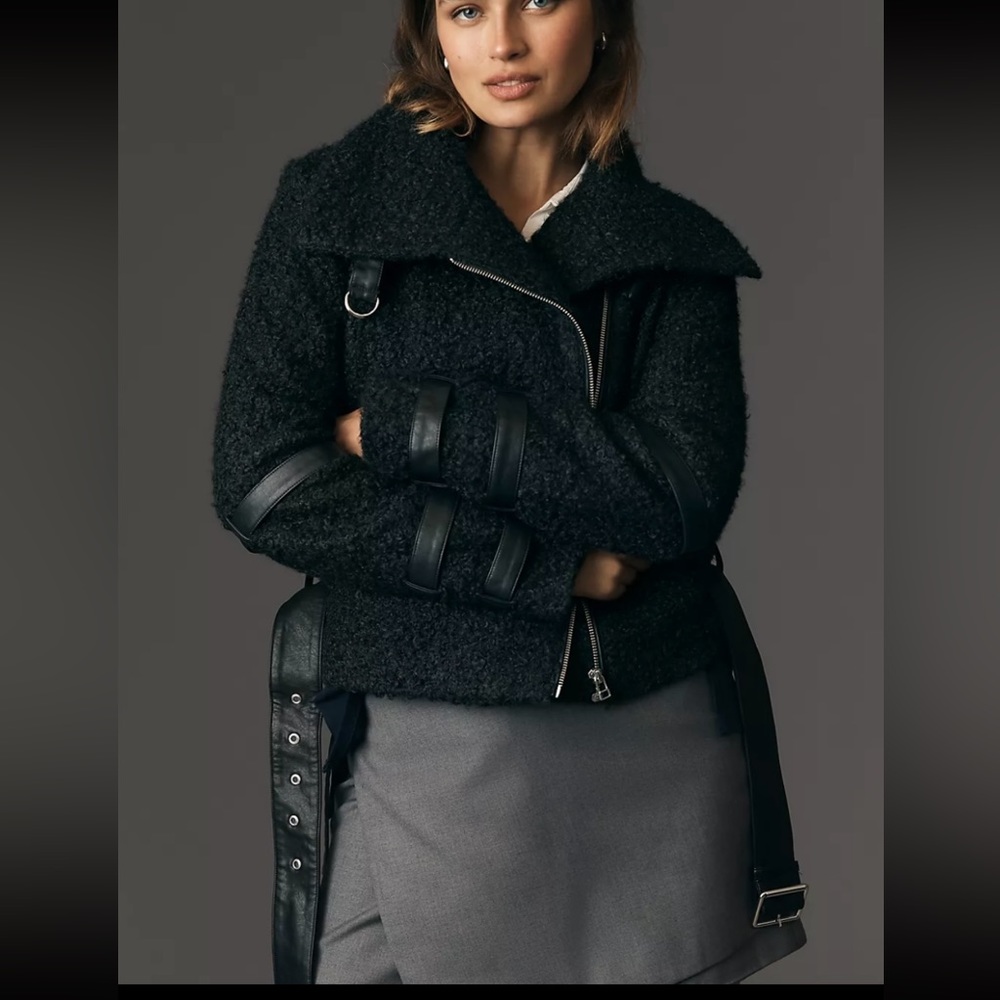 Anthropology CHRLDR Milki Cropped Teddy Bear Jacket. Supper soft. Price firm. - Picture 1 of 6